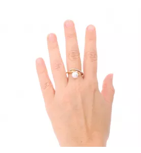 BAGUE OR JAUNE PERLE ET DIAMANTS
