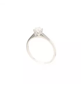 Bague solitaire en or gris 0.33 carat