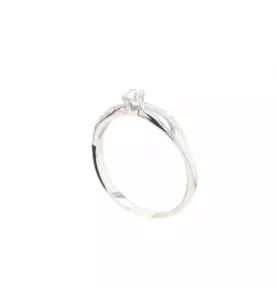 Bague en or gris 9 carats
