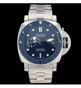 Panerai Submersible 42 mm Blue