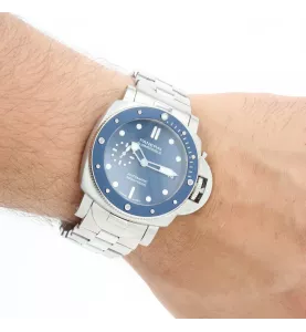 Panerai Submersible 42 mm Blue