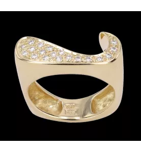 Anello con diamanti in oro giallo