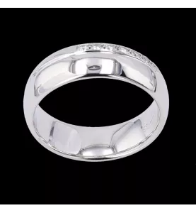 Anello in platino 950 e diamanti