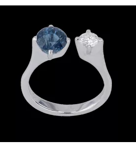 Bague en or gris saphir et diamants