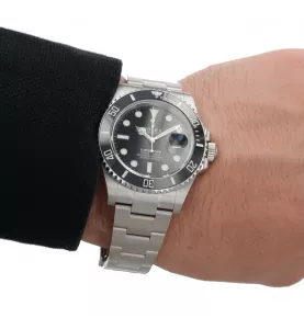 Rolex Submariner Data