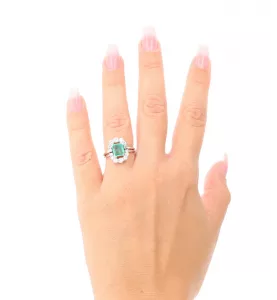Bague Or gris Emeraude Diamants