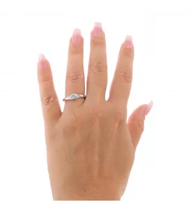 Anello Solitario Oro Bianco 0.25 Cts