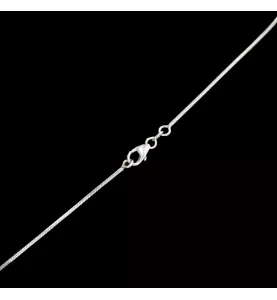 Collana e ciondolo in oro bianco