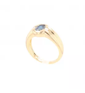 Anello in zaffiro in oro giallo e diamanti