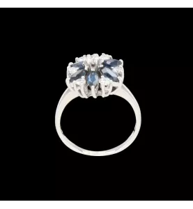 Anello oro grigio zaffiri e diamanti