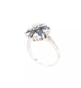 Ring gold gray sapphires and diamonds