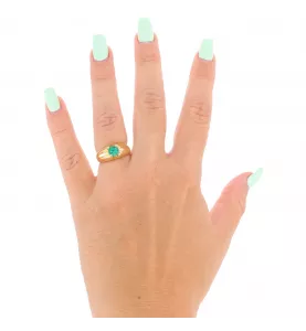 Bague or jaune émeraude