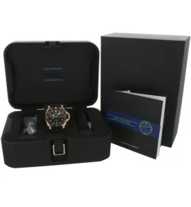 Panerai Luminor Submersible Goldtech™ OroCarbo limité 500 Pcs.