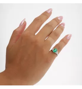 Bague or gris Emeraude Diamants