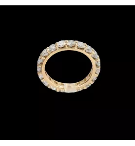 Eternity ring 19 Diamonds