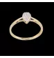 Anello con diamante in oro giallo e goccia d'acqua