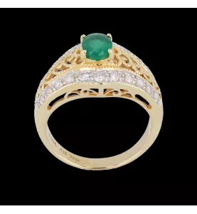 Bague or jaune eméraude diamants