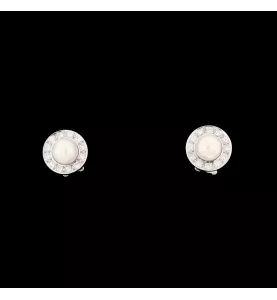 White gold earrings with pearls and diamonds