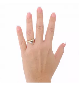 Anello in oro giallo con 5 diamanti