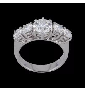 Bague en or gris 5 diamants