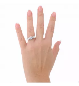 Bague en or gris 5 diamants