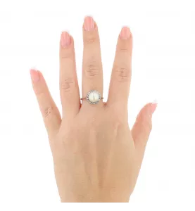 PEARL AND DIAMOND RING
