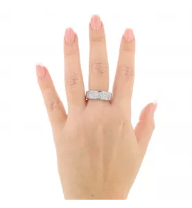 Bague or gris et diamants