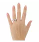 Bague en or gris diamants et saphir