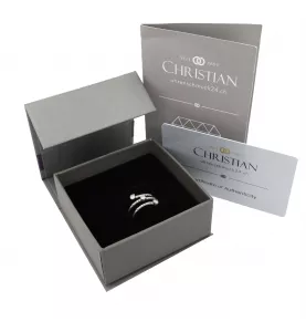 Bague or gris diamants