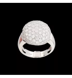 RING AUS WEISSGOLD MIT DIAMANTENPAVÉ