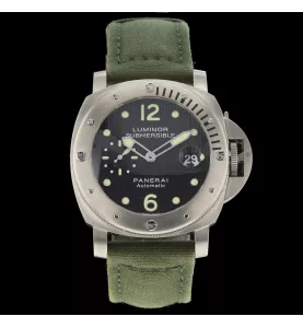 PANERAI LUMINOR SUBMERSIBLE TITANIUM