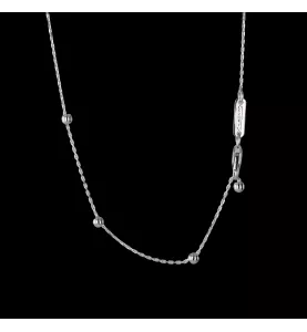 Collana con ciondolo in diamante