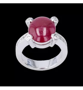 Bague en or gris Rubis diamants