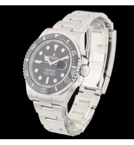 Rolex Oyster Perpetual Submariner Date