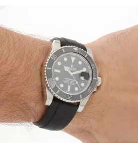 Rolex Submariner data 2020