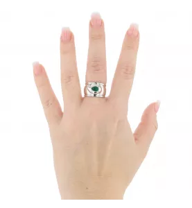 Chopard White gold ring Emerald