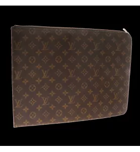 LOUIS VUITTON POCHETTE DE JOUR