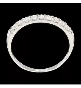 WHITE GOLD RING WITH 9 DIAMONDS