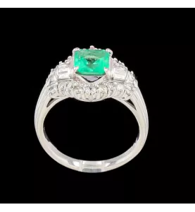 Bague platine emeraude et diamants