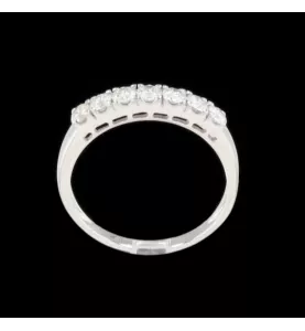 Bague or gris 7 diamants