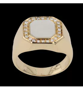 Chevalière Or jaune Nacre et Diamants