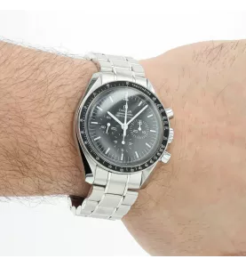 OMEGA SPEEDMASTER MOONWATCH