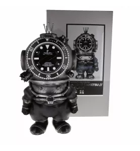 FOOLEX HONMONO TAIKETSU BLACK STATUETTE