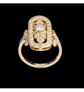 Ring aus Gelbgold mit Diamanten