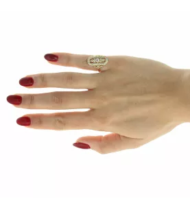 Ring aus Gelbgold mit Diamanten