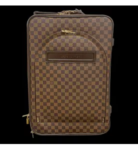 TRAVEL CASE LOUIS VUITTON